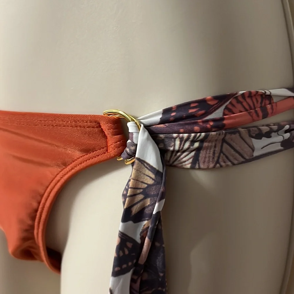 Bambu bikini swimsuit butterfly design with adjustable bottoms size Petite Small